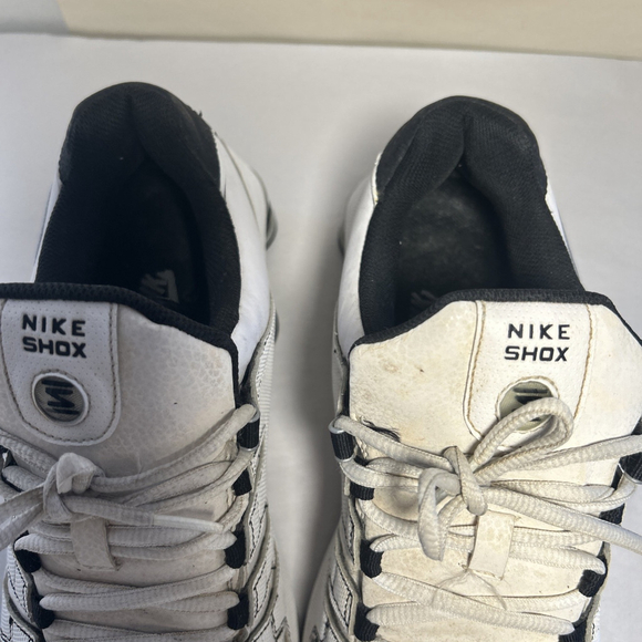 Men’s Size 11.5 - Nike Shox NZ White With Black main image 8
